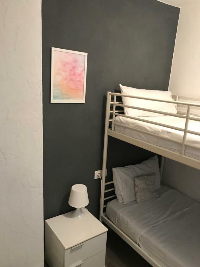 Апартаменти Bonito Apartamento, Confortable Y Bien Comunicado Валенсія Екстер'єр фото